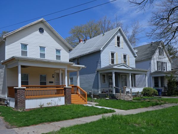 Cost of Aluminum Siding Replacement in Newark