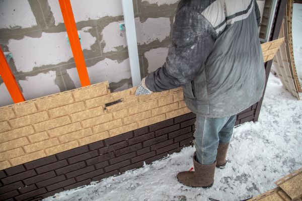 Cost of Veneer Siding Installation in Newark