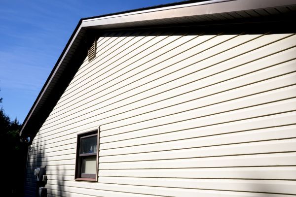 Cost of Dutch Lap Siding Installation in Newark