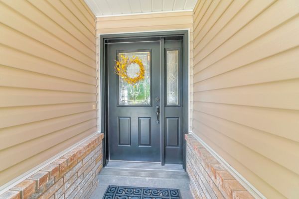Cost of Siding Panel Repair in Newark